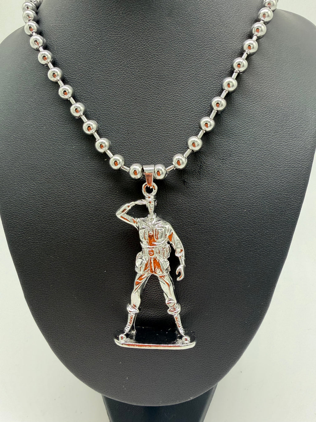GUN MAN Chains