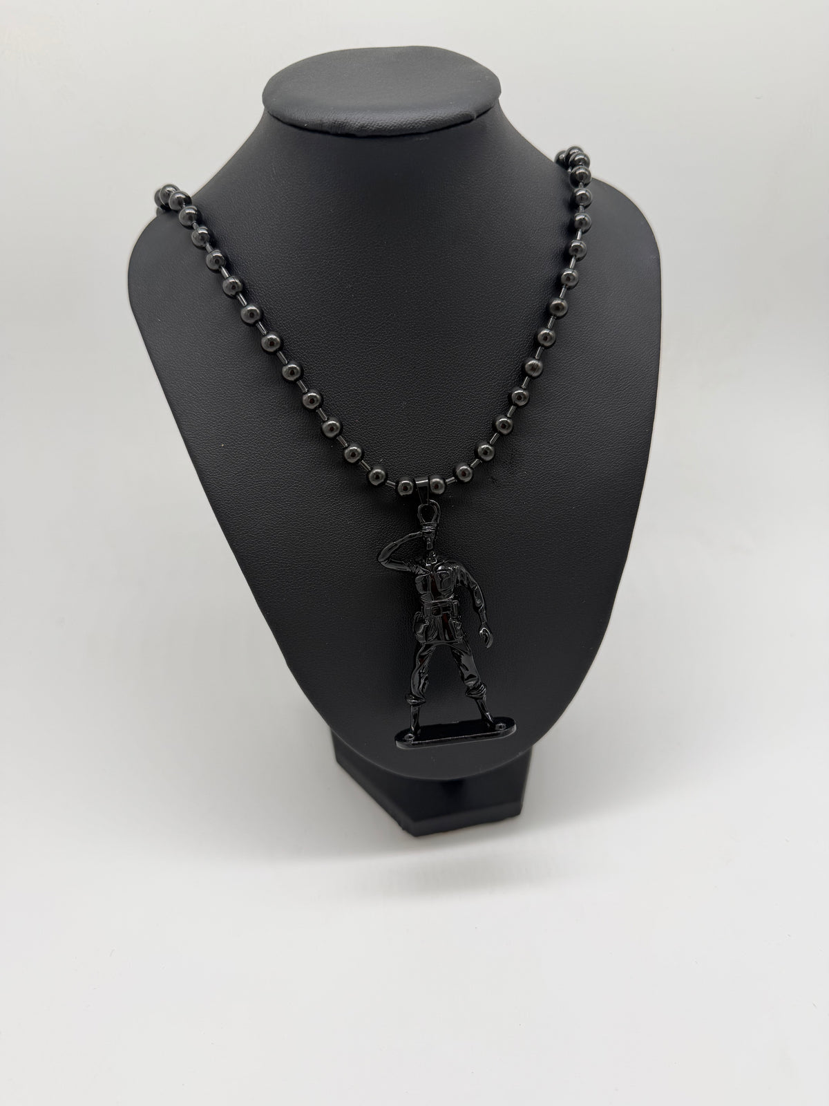 GUN MAN Chains