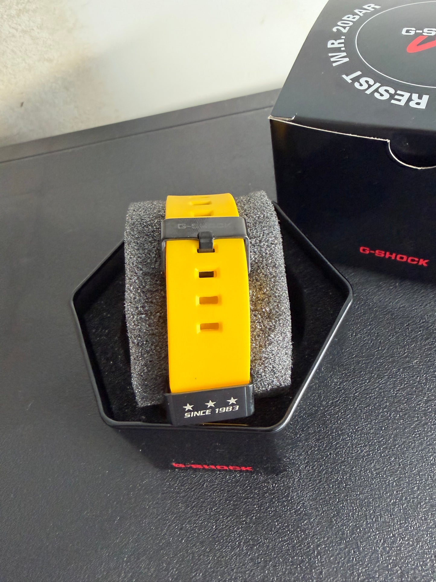 Lightning Yellow G