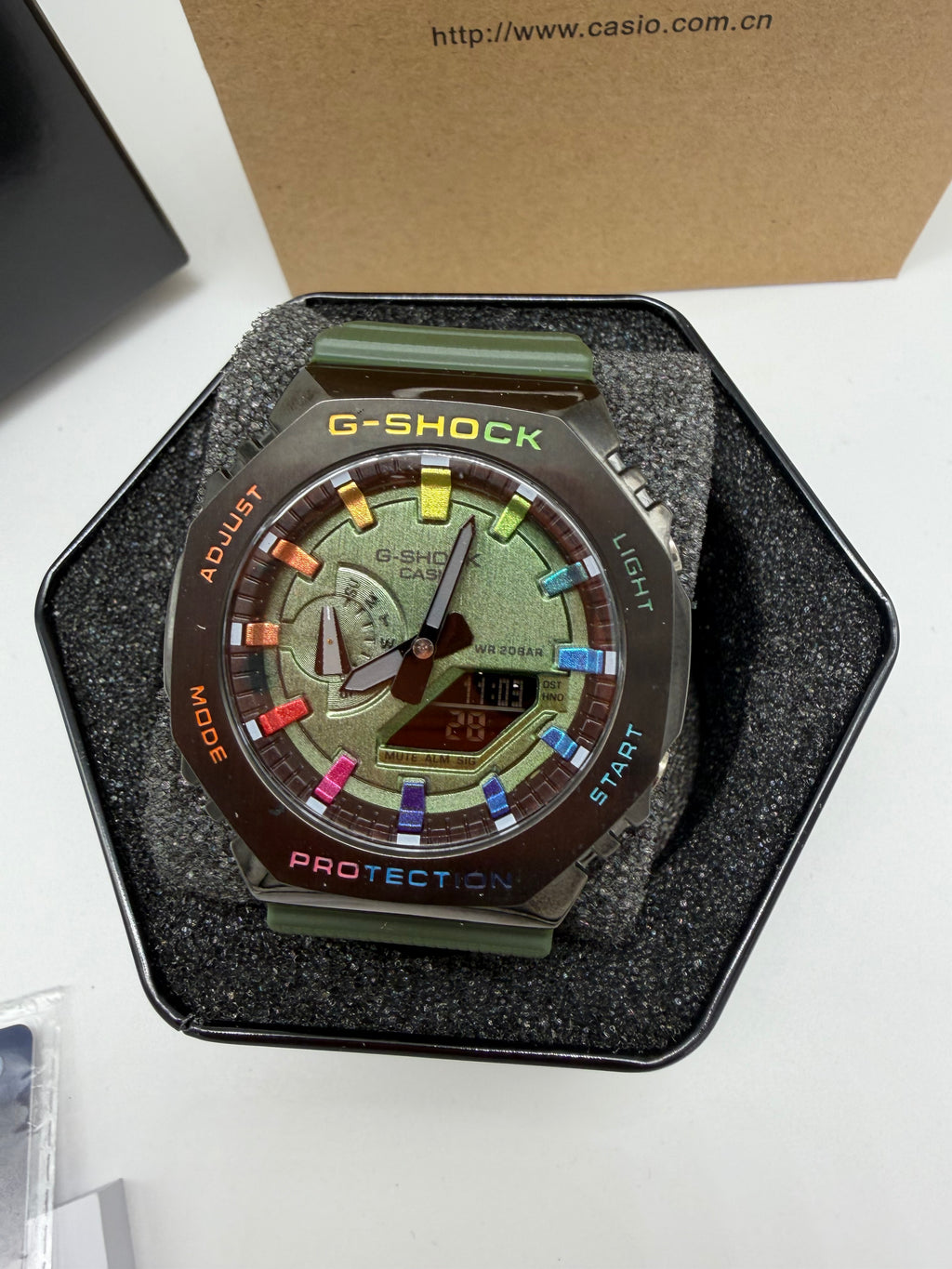 GM2100 Green Rainbow