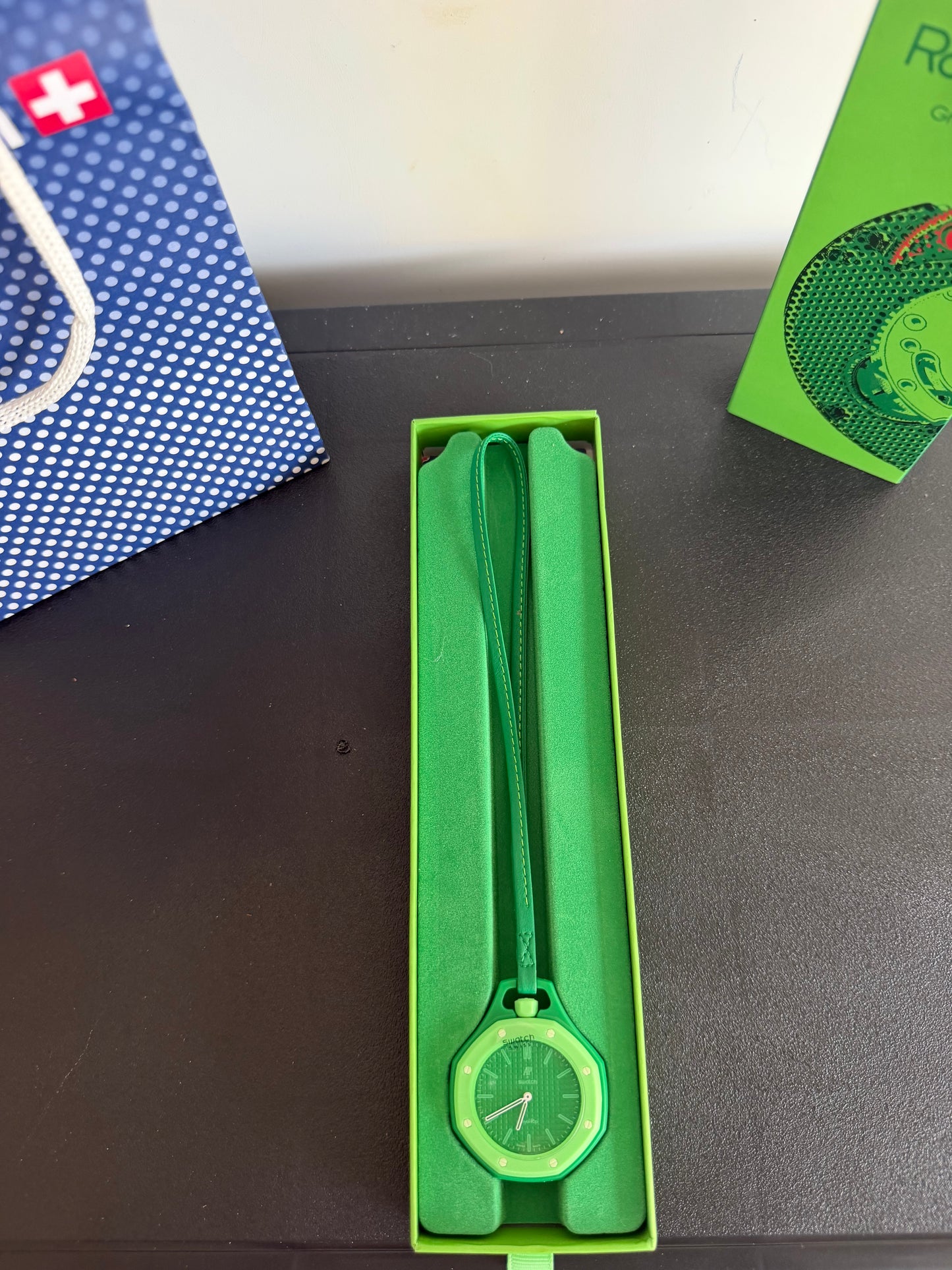 Green Eight